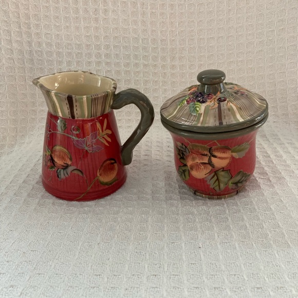 Tracy Porter Octavia Hill Collection Covered Sugar Bowl & Creamer - Picture 3 of 7